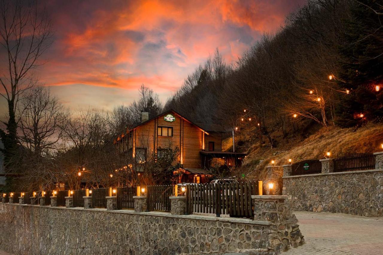 Abant Yayla Dagevi Bed and Breakfast Dereceören Exteriör bild