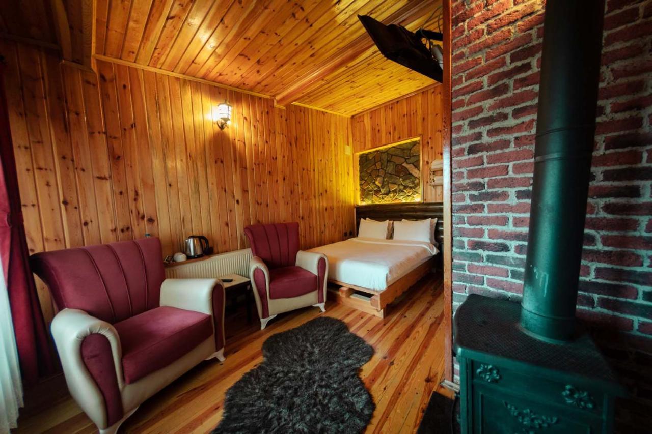 Abant Yayla Dagevi Bed and Breakfast Dereceören Exteriör bild