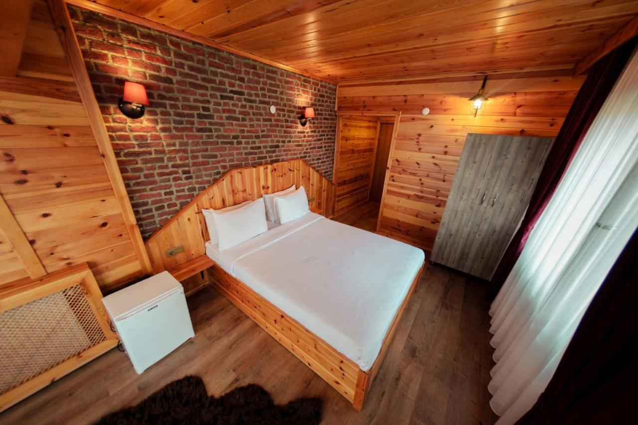 Abant Yayla Dagevi Bed and Breakfast Dereceören Exteriör bild