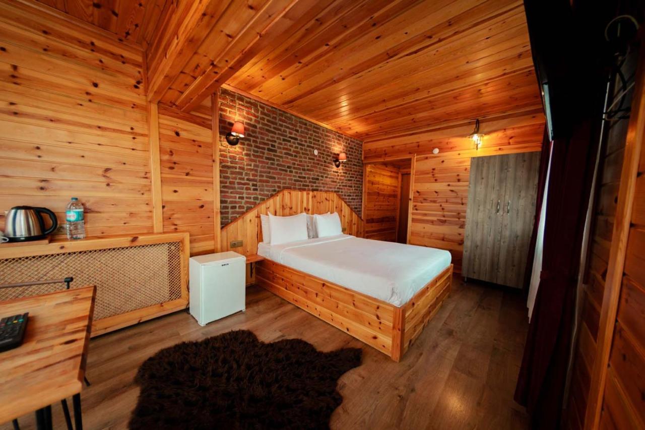 Abant Yayla Dagevi Bed and Breakfast Dereceören Exteriör bild