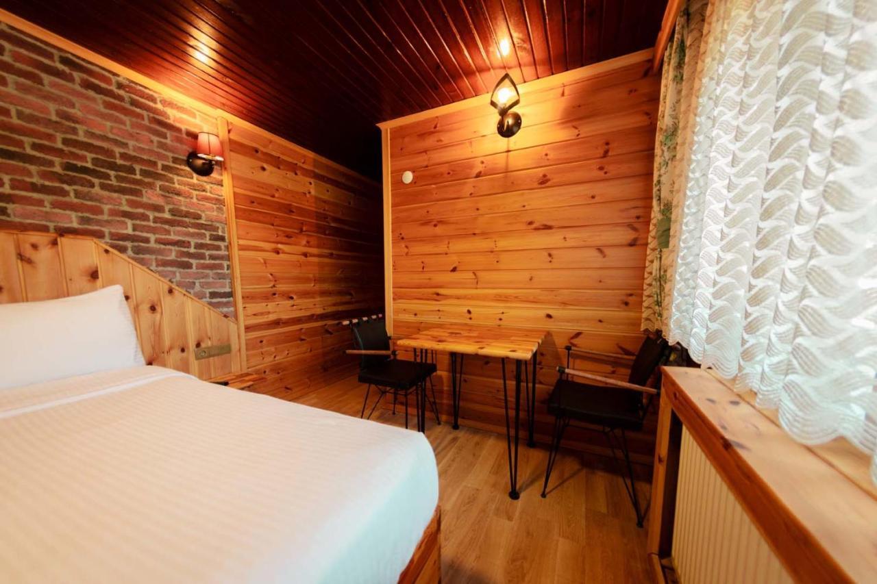 Abant Yayla Dagevi Bed and Breakfast Dereceören Exteriör bild