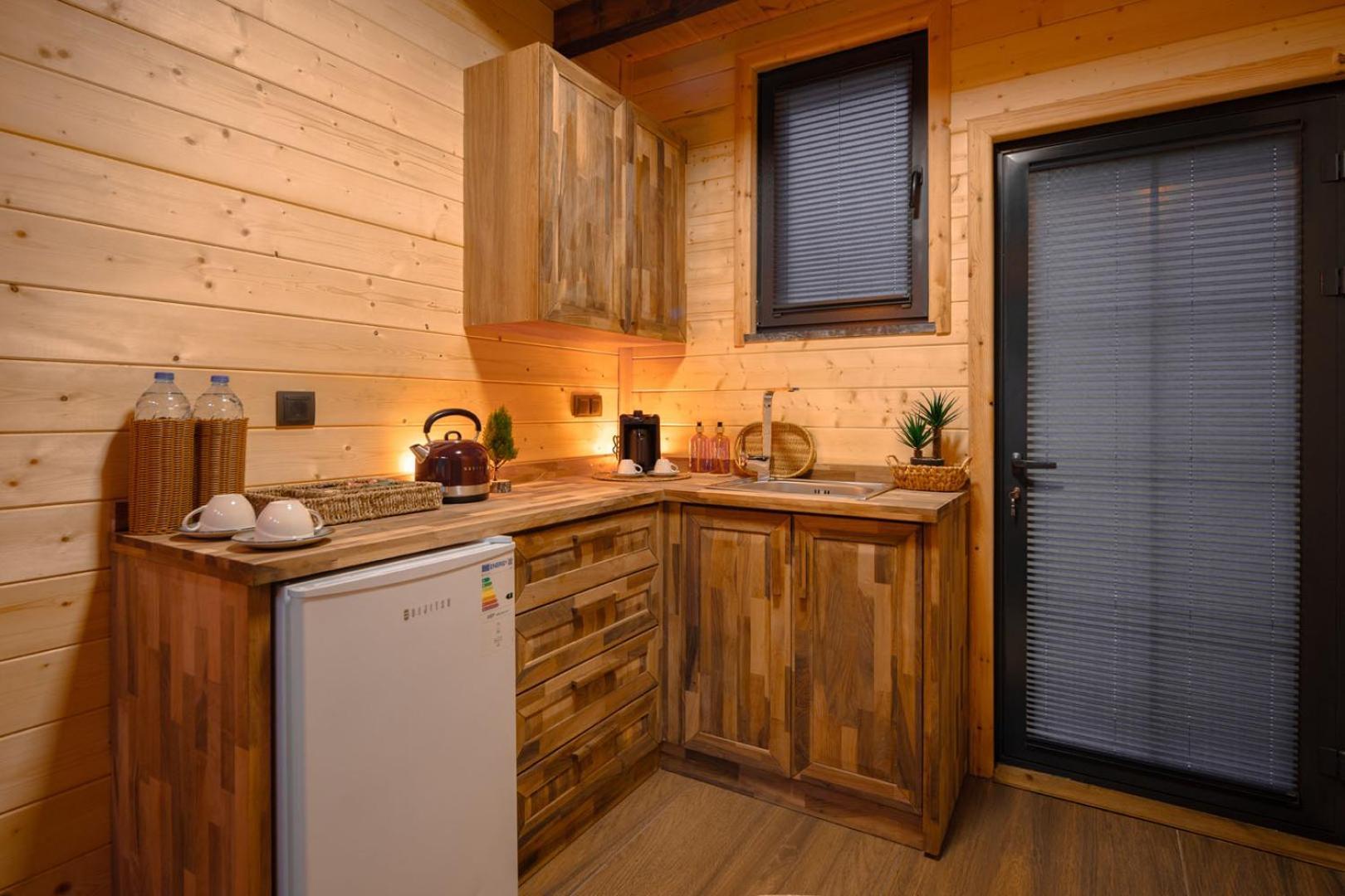 Abant Yayla Dagevi Bed and Breakfast Dereceören Exteriör bild